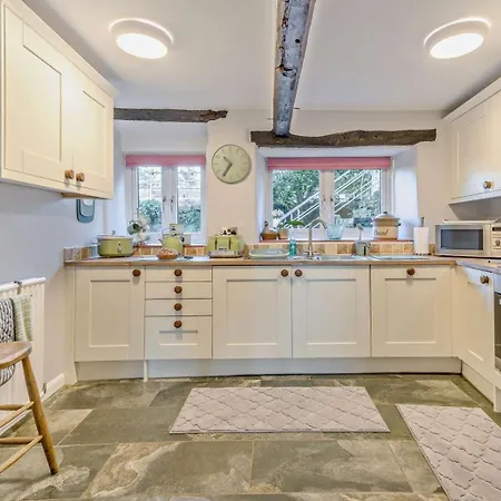 3 Bed In Carnforth Oc-96319 Hébergement de vacances